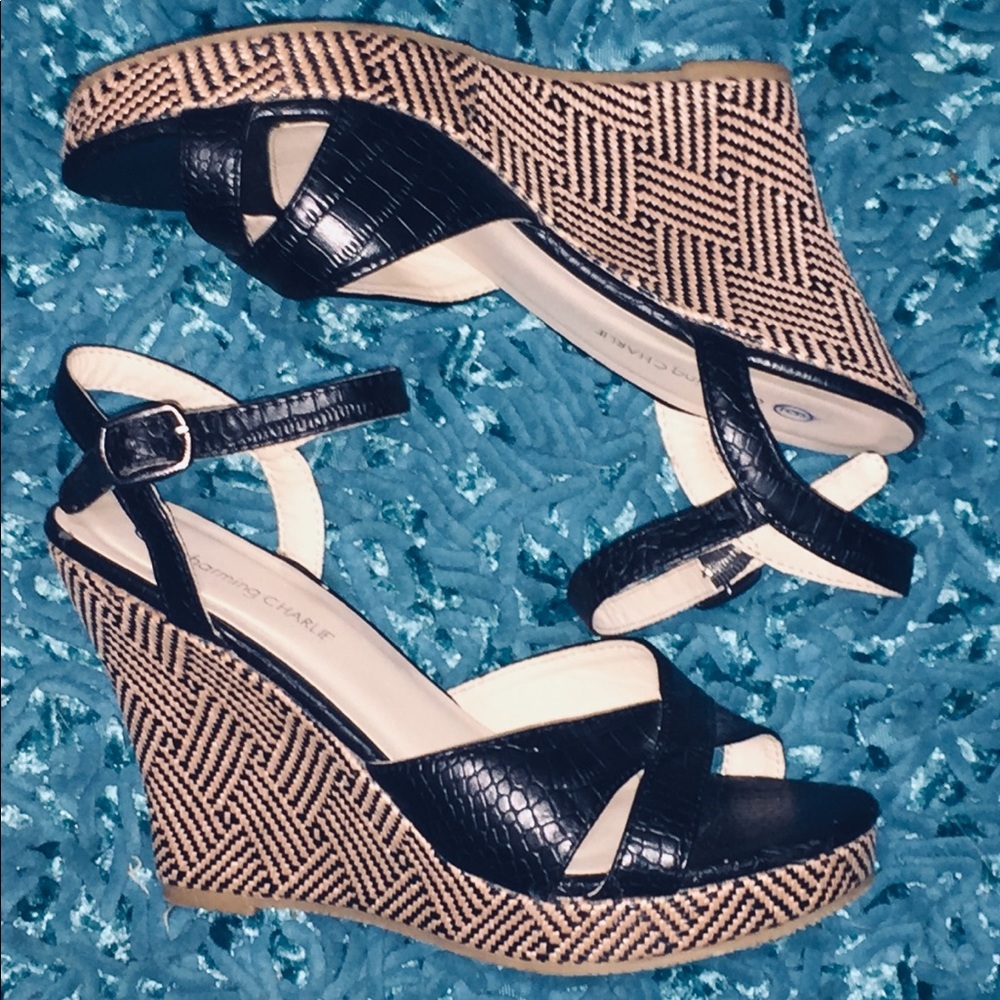 Wedge hill sandals